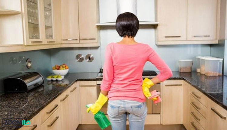 از بین بردن چربی روی سطوح آشپزخانه