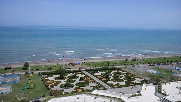 پارک ساحلی ملت؛ شروعی مناسب برای بازدید از جاهای دیدنی محمود آباد