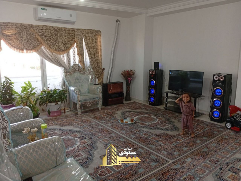 آپارتمان 80 متری دو خوابه در خیابان ولیعصر شهریار12830610047
