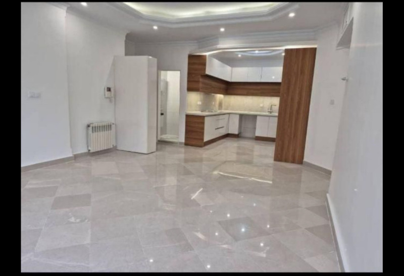 آپارتمان 82 متری دو خوابه در فاز 5 پرند با وام12839310240