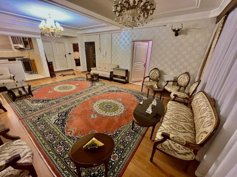 آپارتمان 90 متری دو خوابه در ولیعصر تبریز12844910390