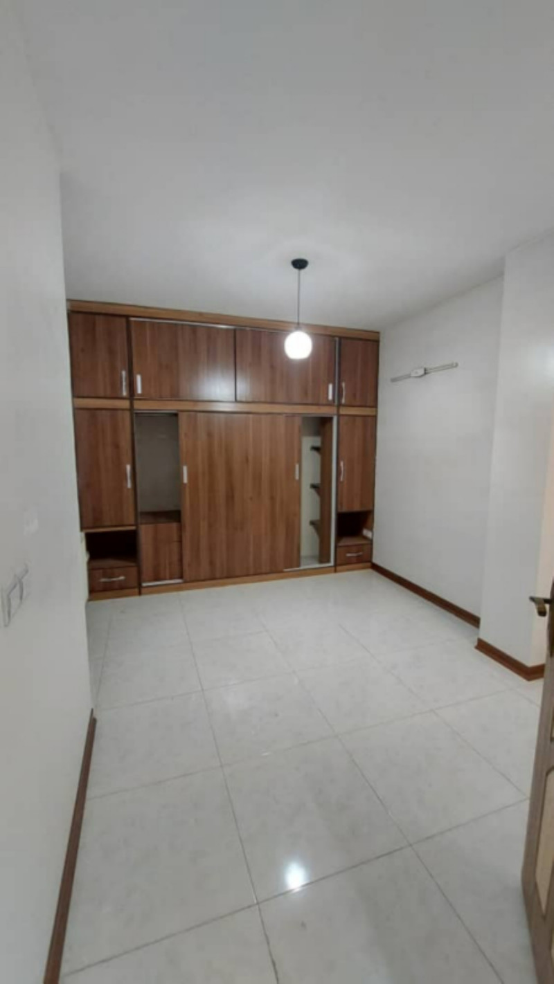 آپارتمان 155 متری سه خوابه در برازنده اصفهان