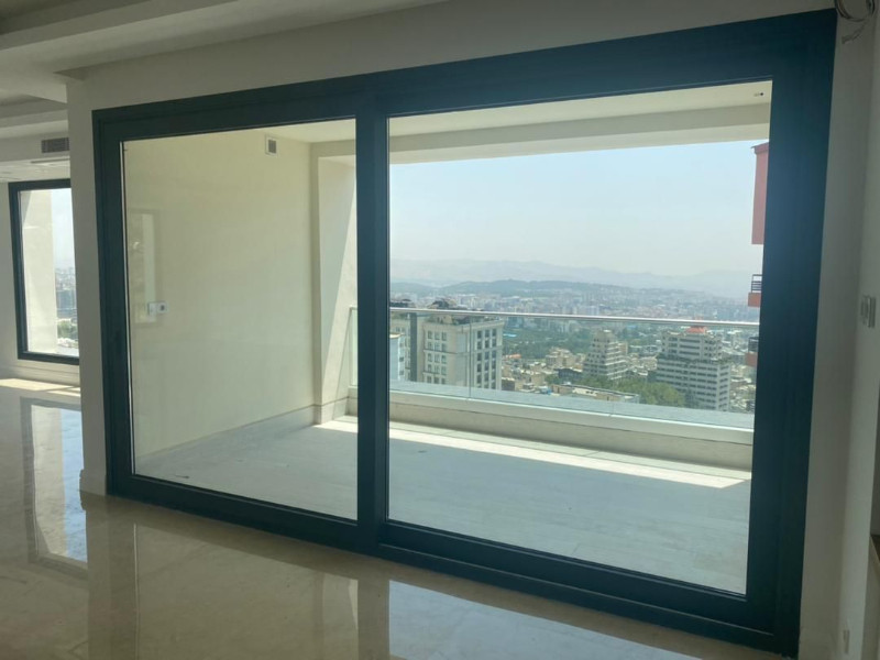 آپارتمان 325 متری چهارخوابه در دروس تهران12859010765