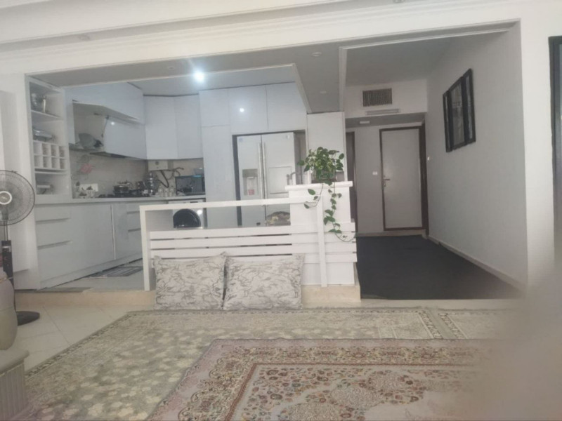 آپارتمان 100 متری دو خوابه در خیابان طالقانی سبزوار12860910858