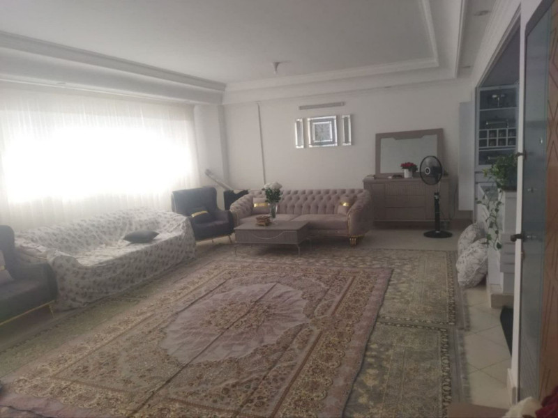 آپارتمان 100 متری دو خوابه در خیابان طالقانی سبزوار12860910862