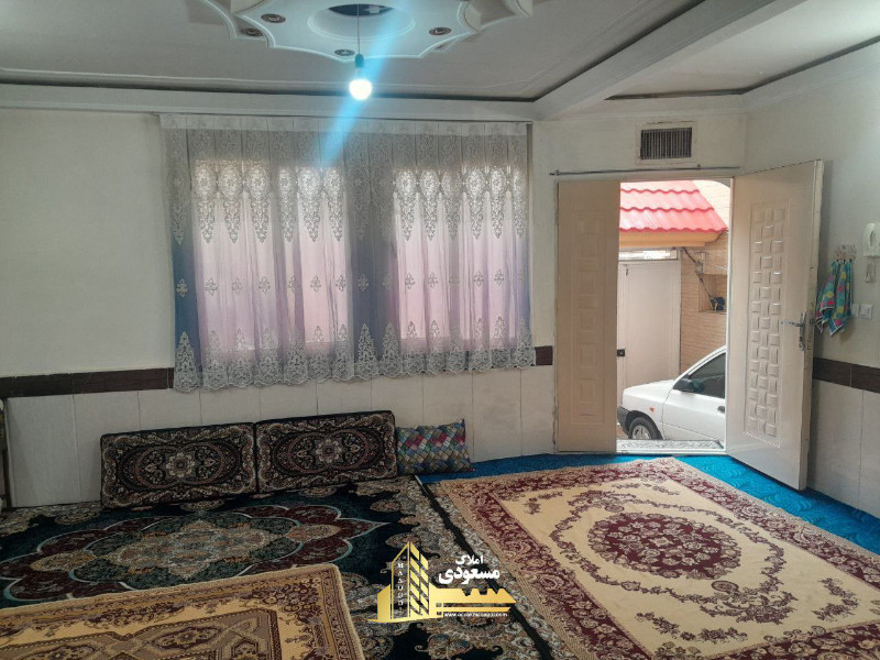 ویلا 120 متری یک خوابه در خیابان صاحب الزمان شهریار1251281142