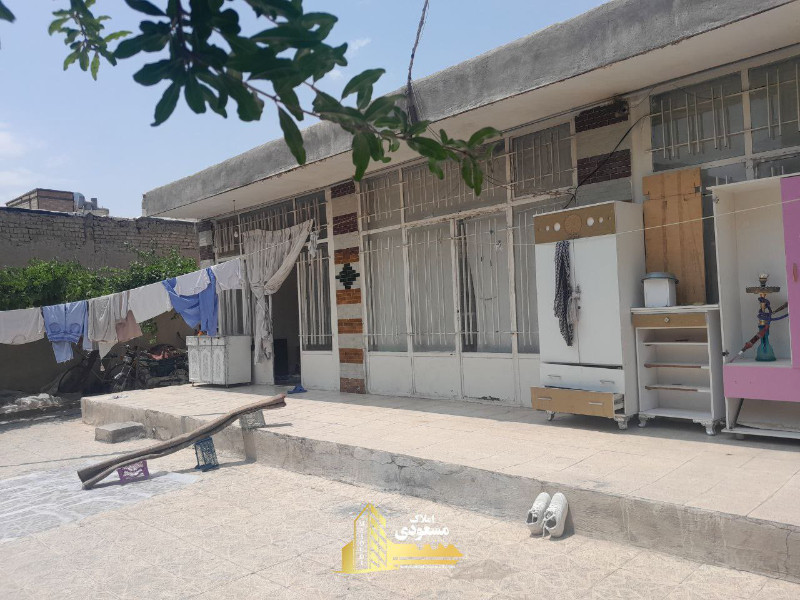 ویلا 300 متری دو خوابه در تبریز12922311882