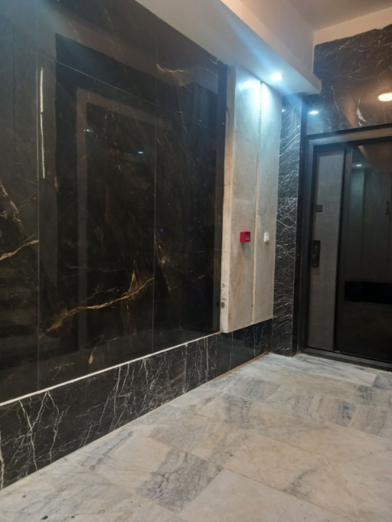 آپارتمان 180 متری سه خوابه در خیابان هراز آمل1251921199