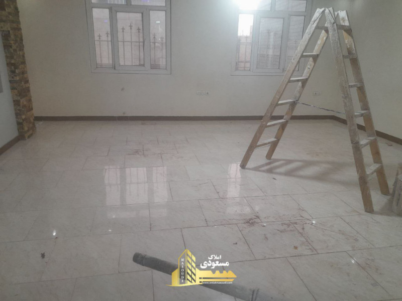 آپارتمان 100 متری دو خوابه در میدان امام خمینی شهریار12957412038