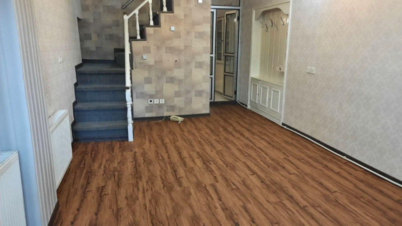 اداری 130 متری دو خوابه در خیابان بوعلی همدان12962612094