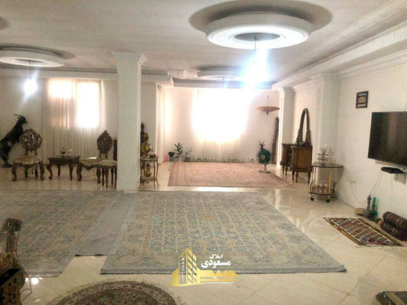 آپارتمان 170 متری یک خوابه در شهریار12980112368