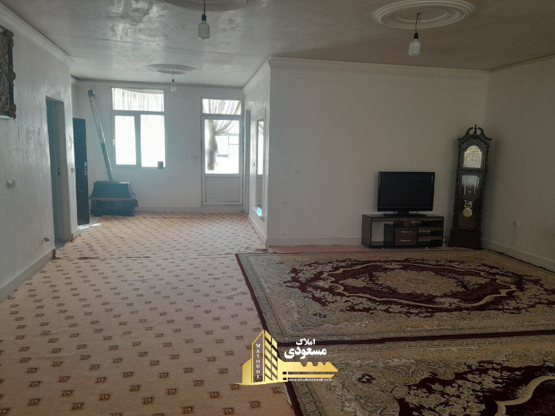 آپارتمان 125 متری دو خوابه در خیابان تعاون شهریار1252381245