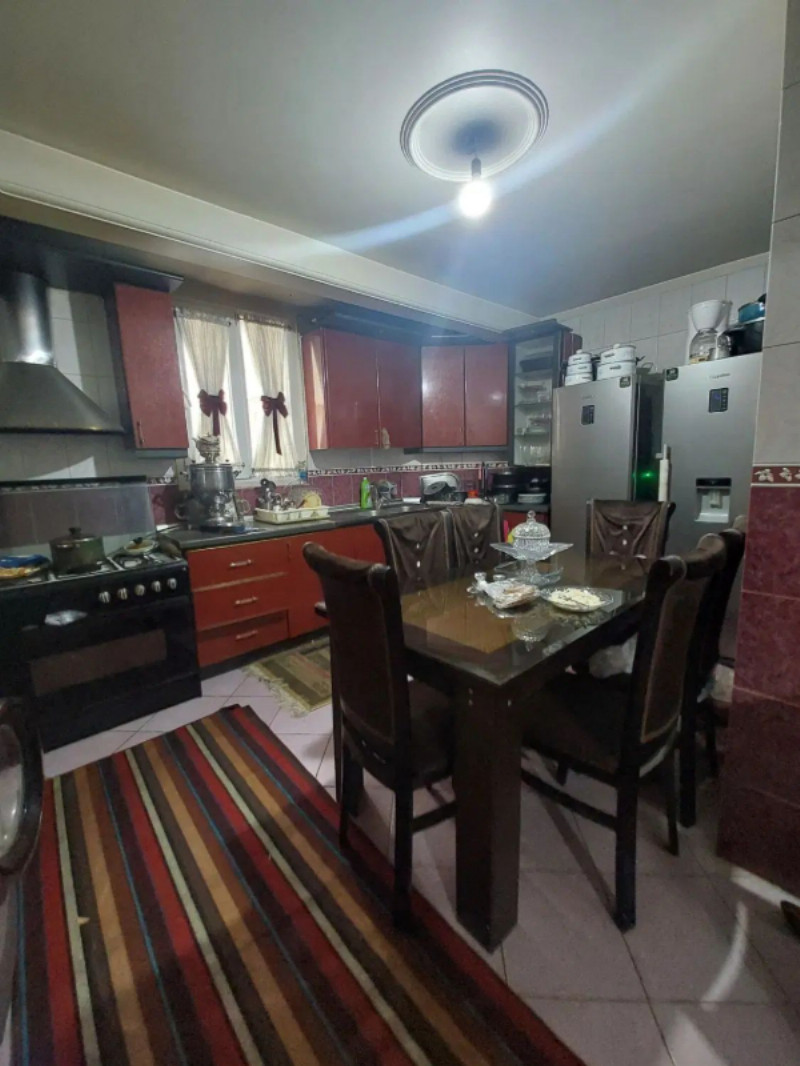 آپارتمان 90 متری دو خوابه در آذربایجان تهران13066713407