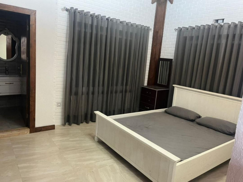 خانه 300 متری سه خوابه در تهران13074313479
