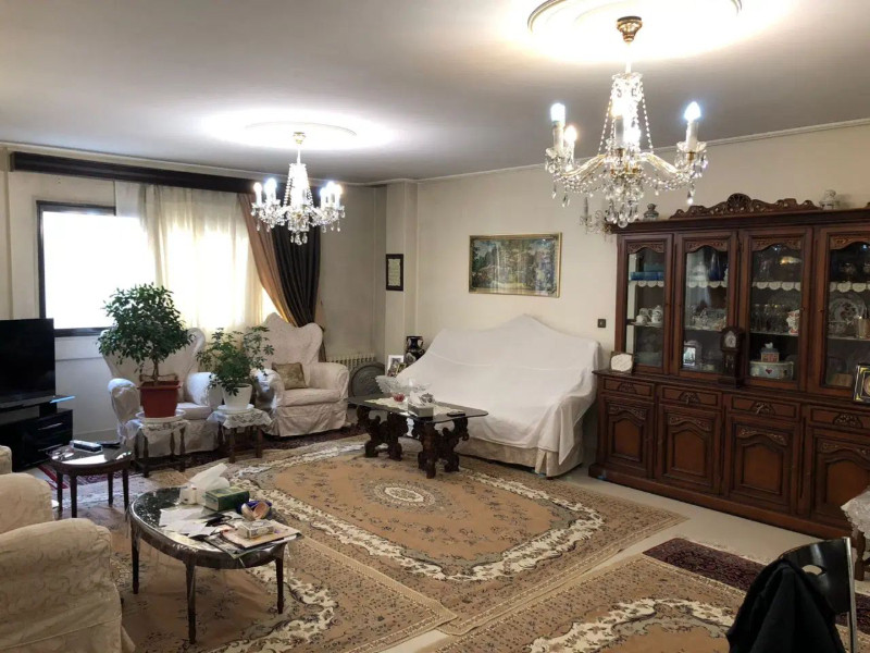 آپارتمان 140 متری سه خوابه در هروی تهران
