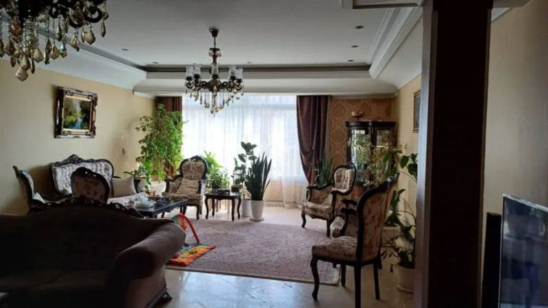 آپارتمان 200 متری سه خوابه در تجریش تهران