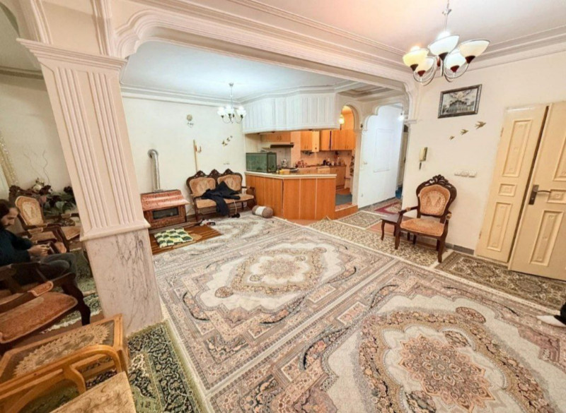 آپارتمان 100 متری دو خوابه در باغمیشه تبریز13158114324