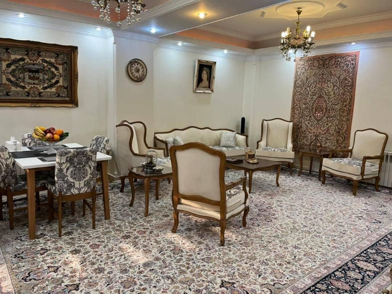 آپارتمان 84 متری دو خوابه در منیریه تهران