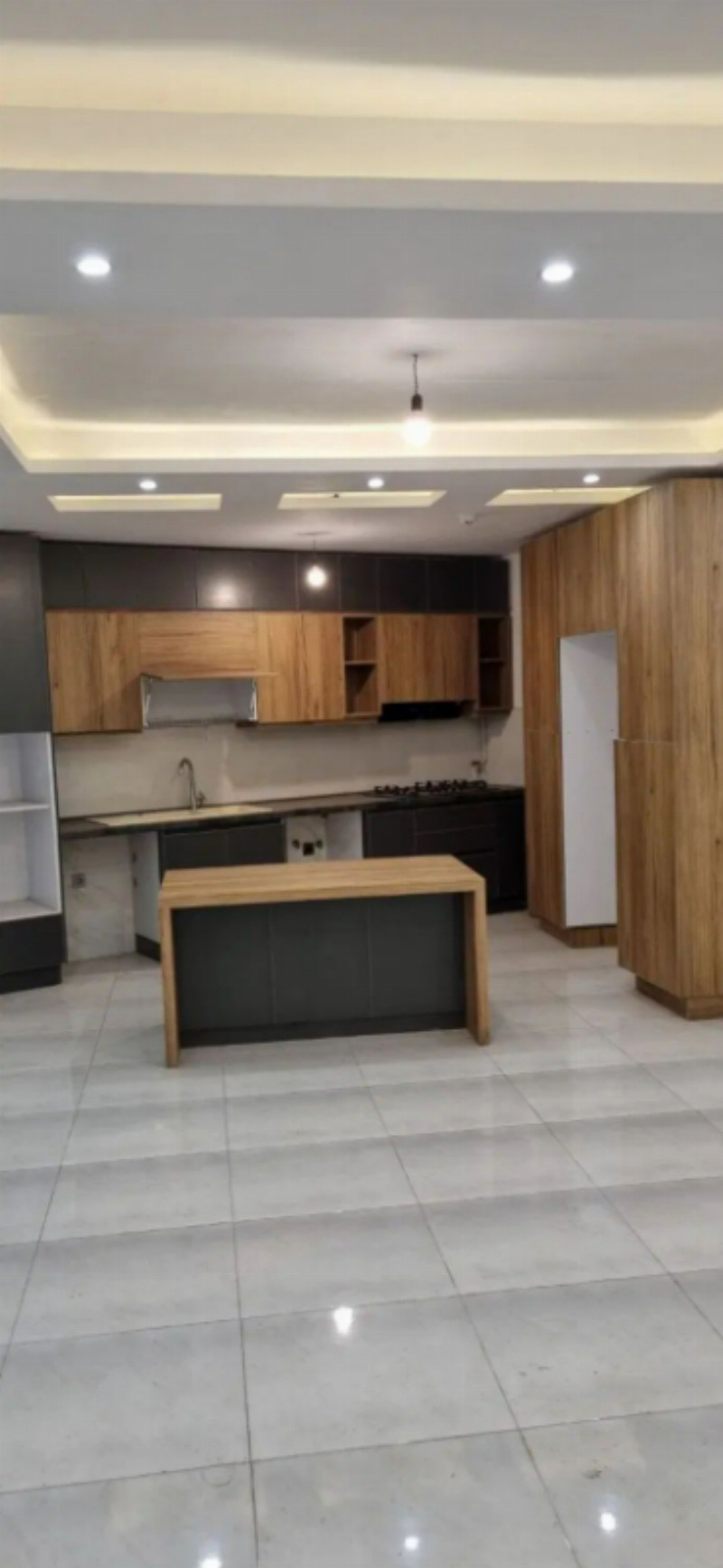 آپارتمان 120 متری دو خوابه در معلم رشت