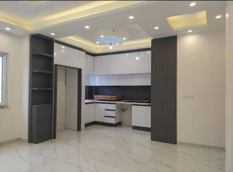 آپارتمان 105 متری دو خوابه در حمیدیان رشت