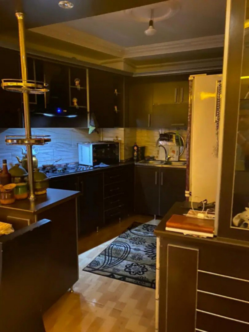 آپارتمان 100 متری دو خوابه در حمیدیان رشت13184514580