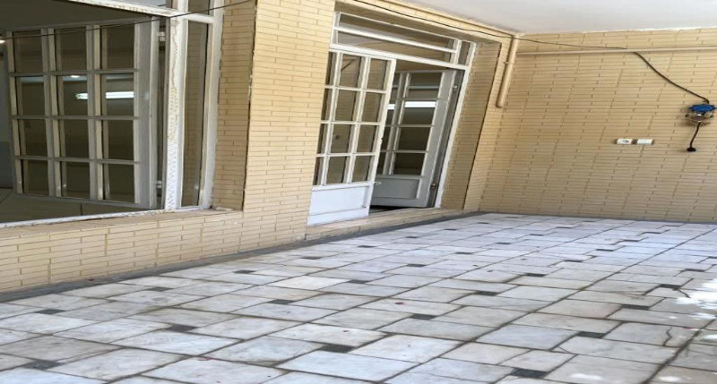 خانه 170 متری دو خوابه در خیابان صحرا یزد13186014610