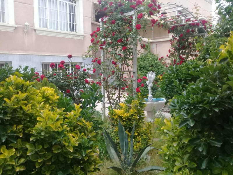 ویلا 220 متری دو خوابه در فاز 3 اندیشه1256221485