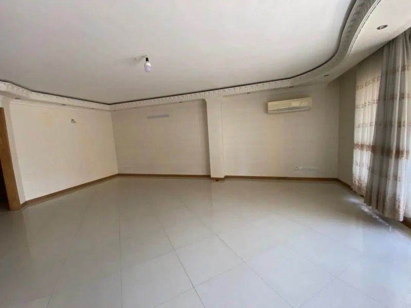 تجاری 75 متری در سعادت آباد اصفهان13216615085