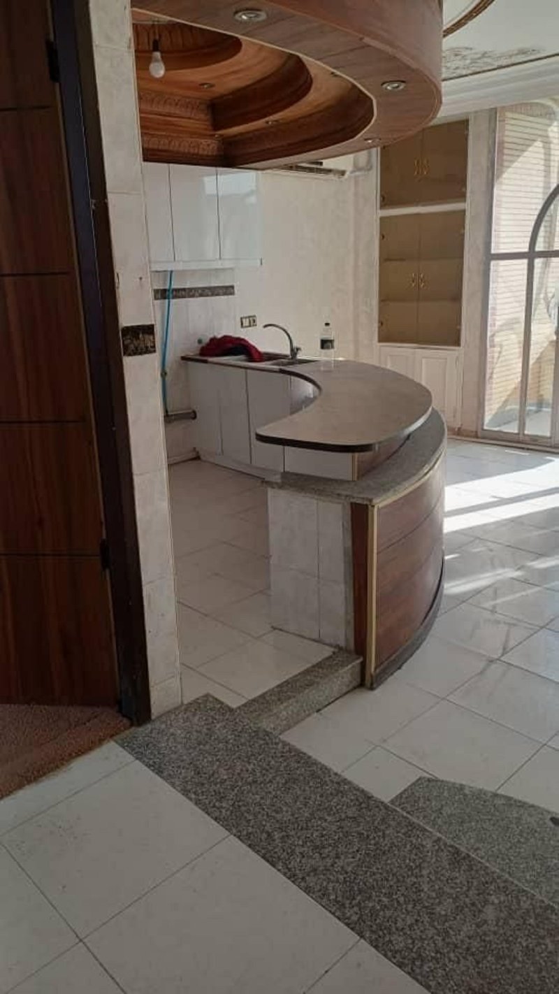 اداری 90 متری دو خوابه در شیخ صدوق شمالی اصفهان