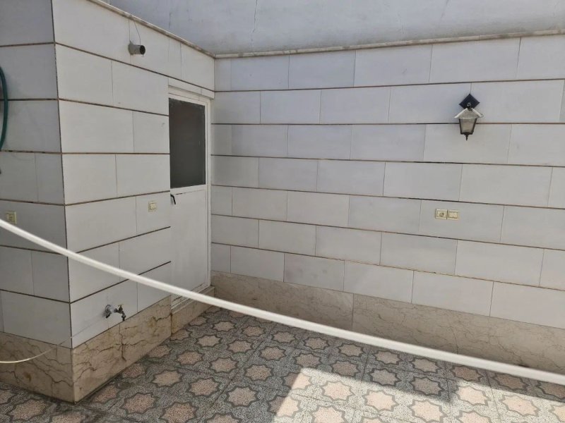 خانه 120 متری یک خوابه در شیخ طوسی غربی اصفهان