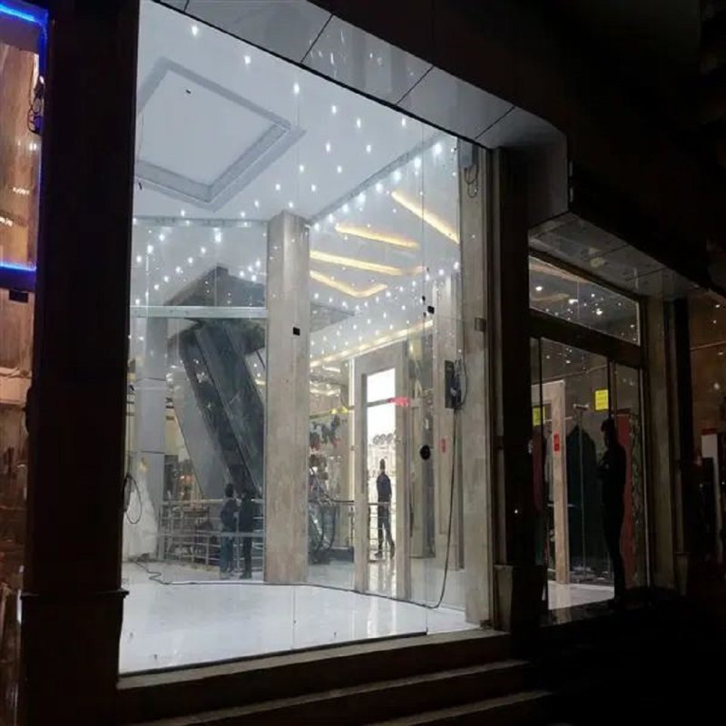 تجاری 115 متری در چهارراه سی متری کرمانشاه