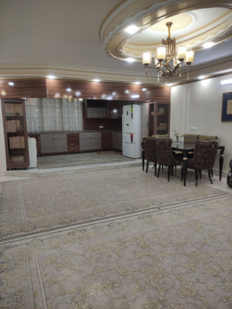 آپارتمان 110 متری دو خوابه در خیابان باباطاهر ملایر1256271522