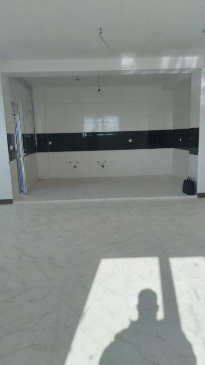 آپارتمان 114 متری دو خوابه در ملایر1256331531