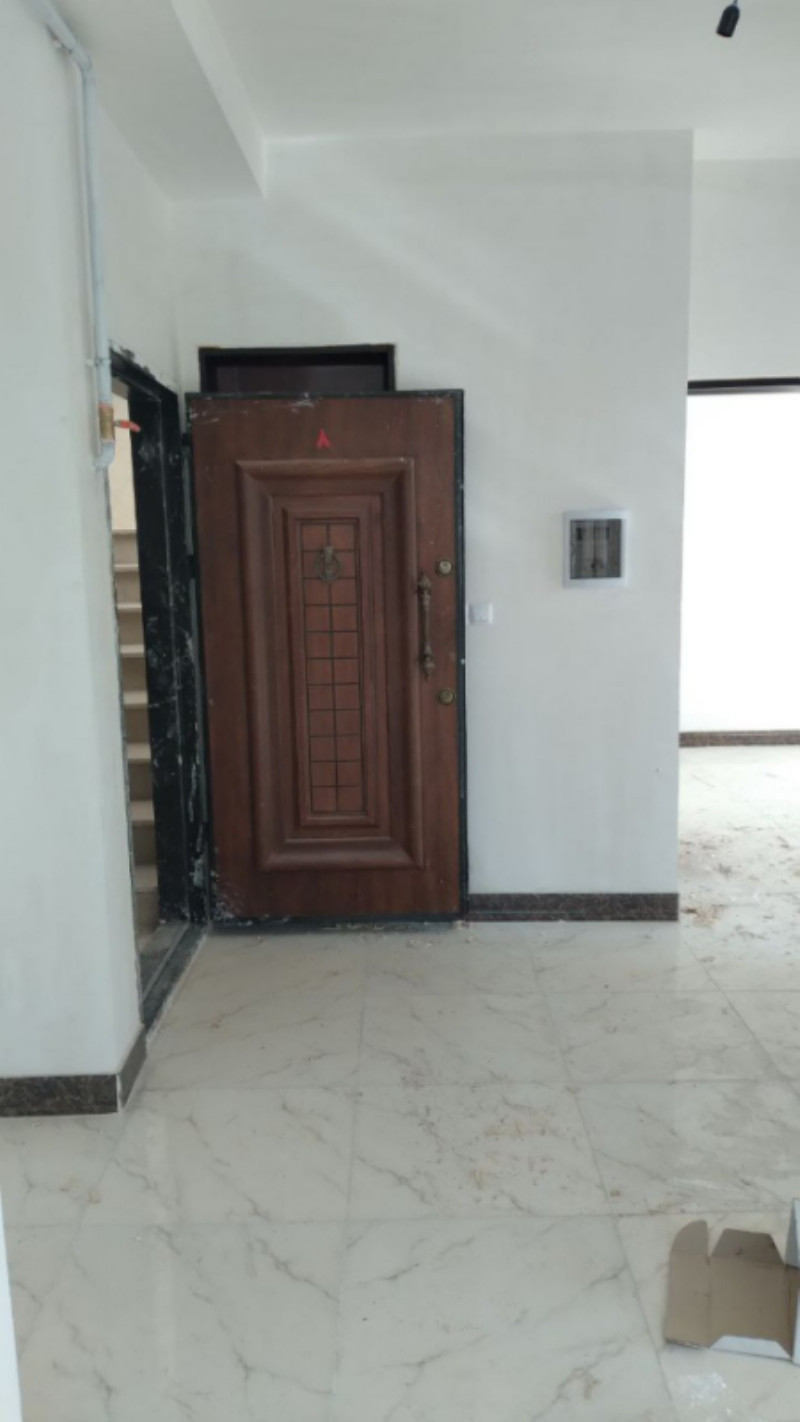 آپارتمان 114 متری دو خوابه در ملایر1256331534