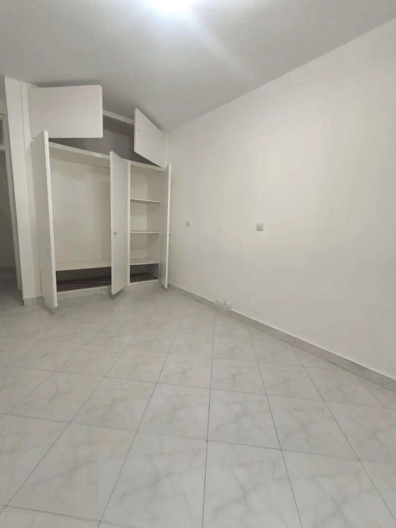 خانه 120 متری دو خوابه در سهروردی شمالی تهران