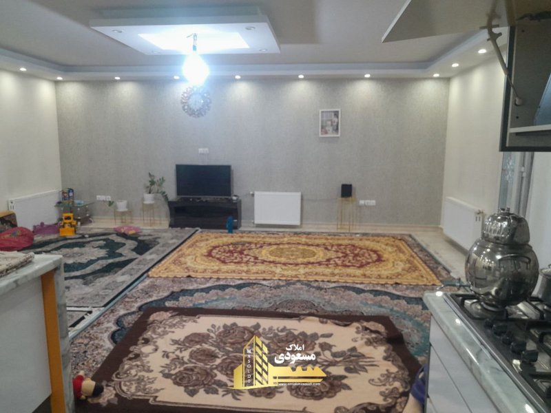 آپارتمان 90 متری یک خوابه در خیابان ولیعصر شهریار13251715533