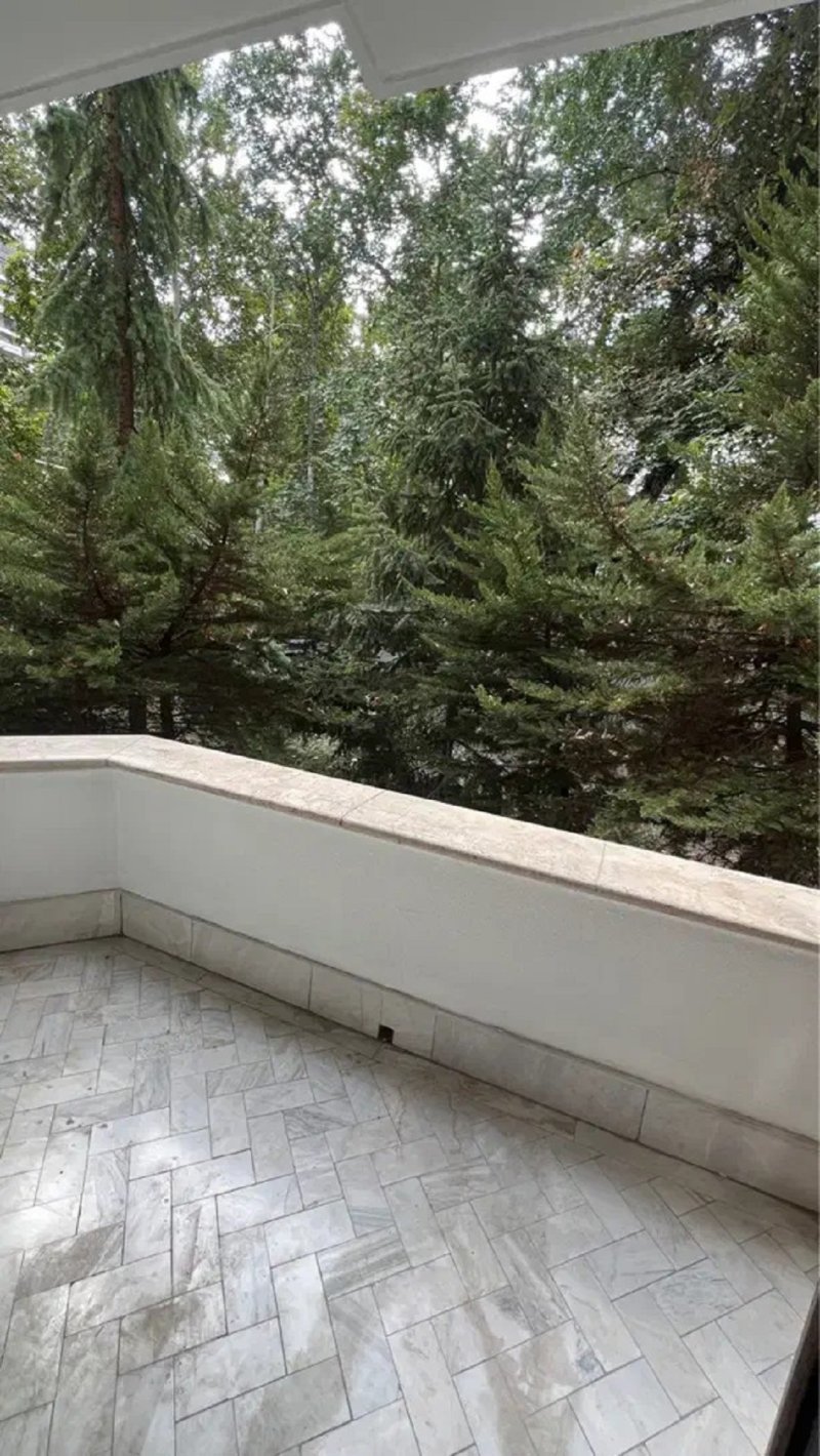 خانه 210 متری سه خوابه در فرشته تهران13266915697