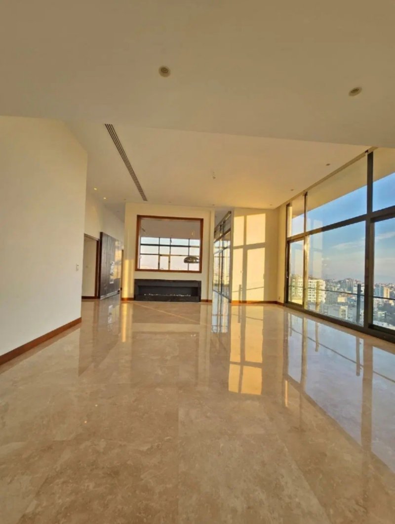 آپارتمان 370 متری چهارخوابه در فرشته تهران13268515738