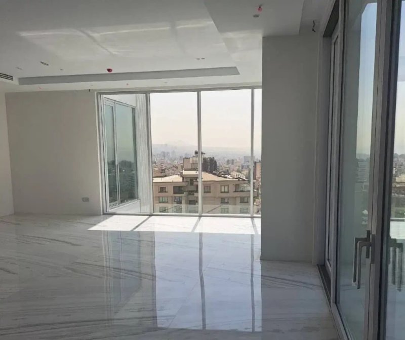 آپارتمان 285 متری سه خوابه در خیابان فرشته تهران