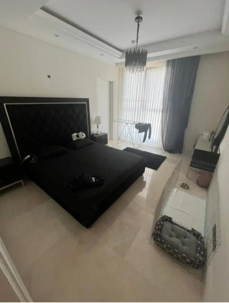 آپارتمان 380 متری چهارخوابه در زعفرانیه تهران13270515755