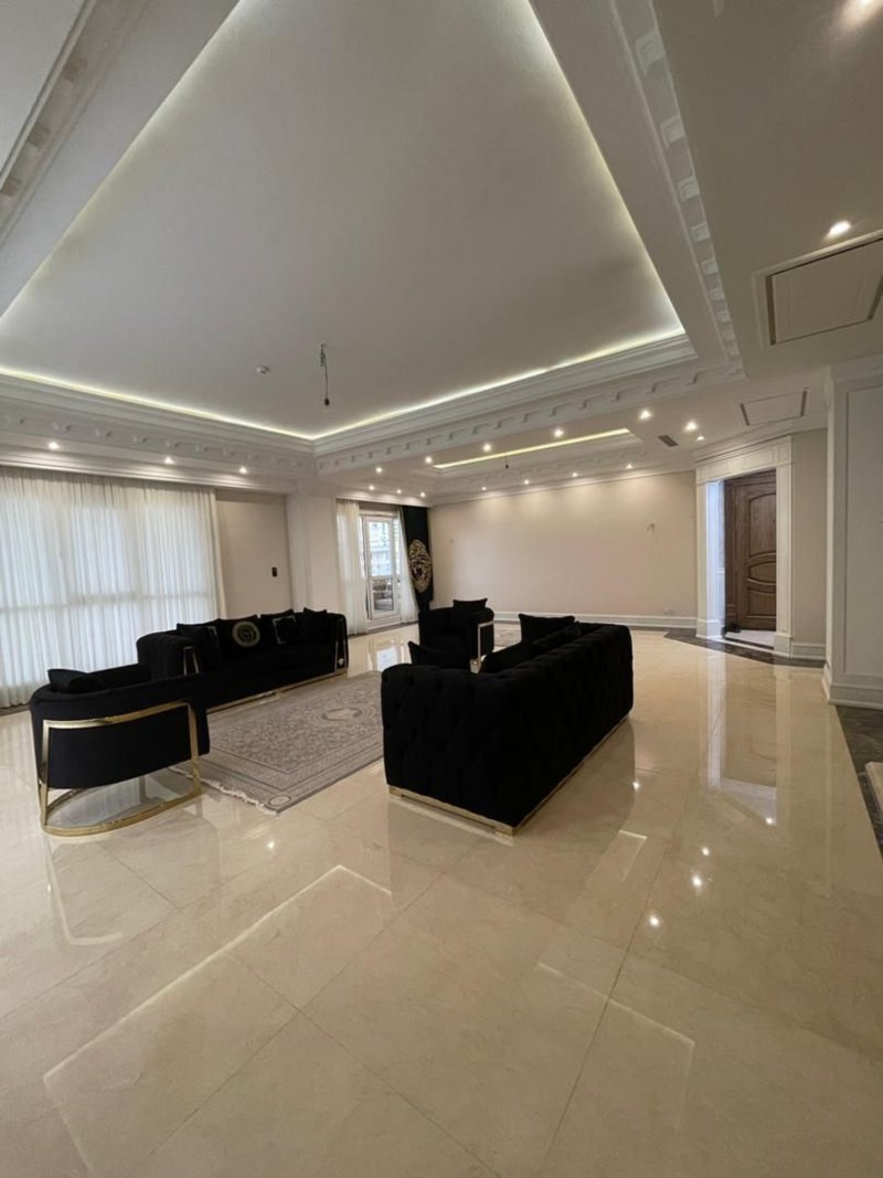آپارتمان 250 متری سه خوابه در زعفرانیه تهران13271015783