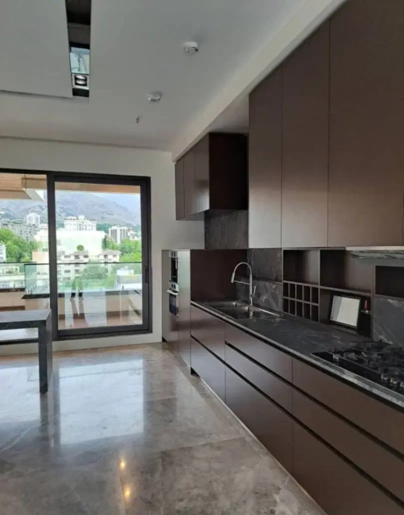 آپارتمان 400 متری چهارخوابه در فرشته تهران13271315799