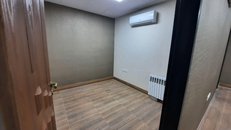 اداری 75 متری دو خوابه در سیزده خانه همدان