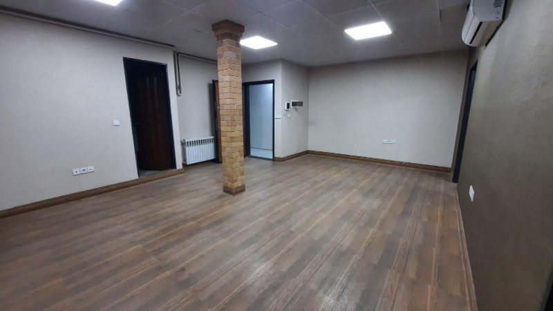 اداری 75 متری دو خوابه در سیزده خانه همدان1256681587