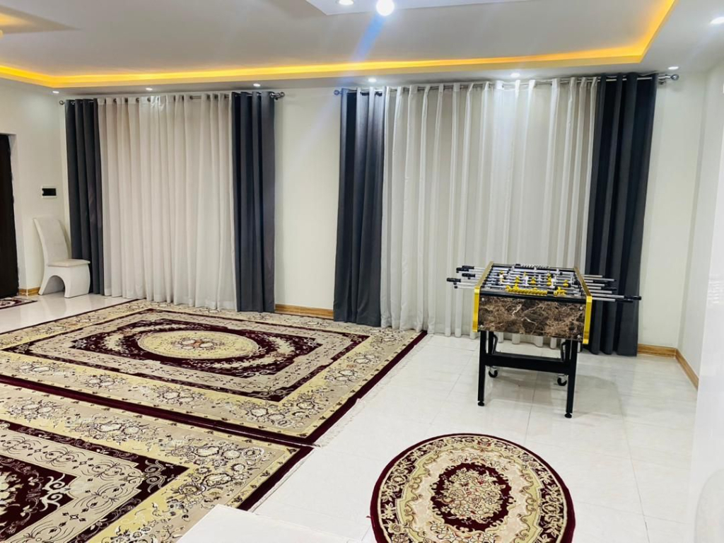 ویلا 700 متری دو خوابه در سهیلیه کرج124053164