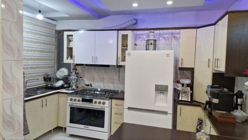آپارتمان 75 متری دو خوابه در فاز 4 پرند13310916635