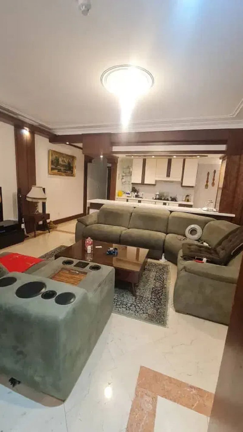 آپارتمان 140 متری سه خوابه در سعادت آباد تهران13326916943