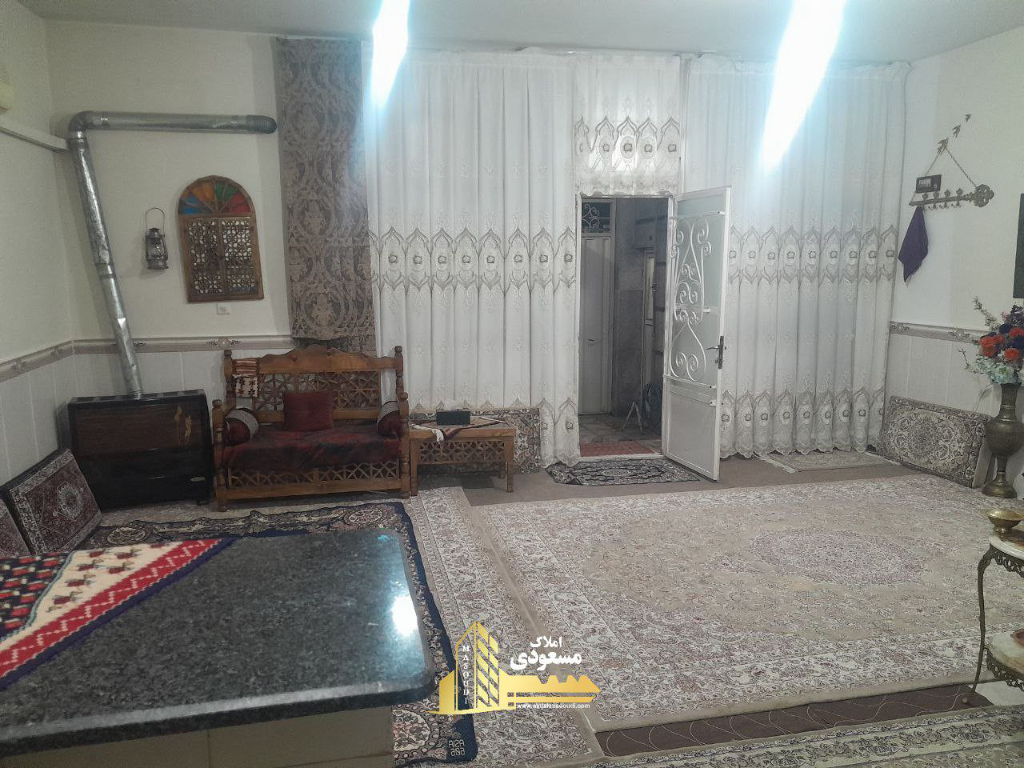 آپارتمان 85 متری در خیابان معلم شهریار124070171