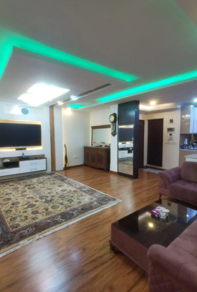 آپارتمان 145 متری سه خوابه در سعادت آباد تهران13338017191