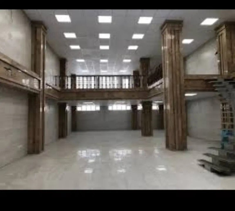 تجاری 200 متری در بلوار سعادت آباد تهران13339717202
